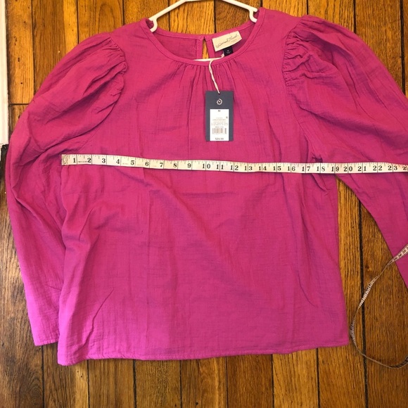 Top - Picture 8 of 9